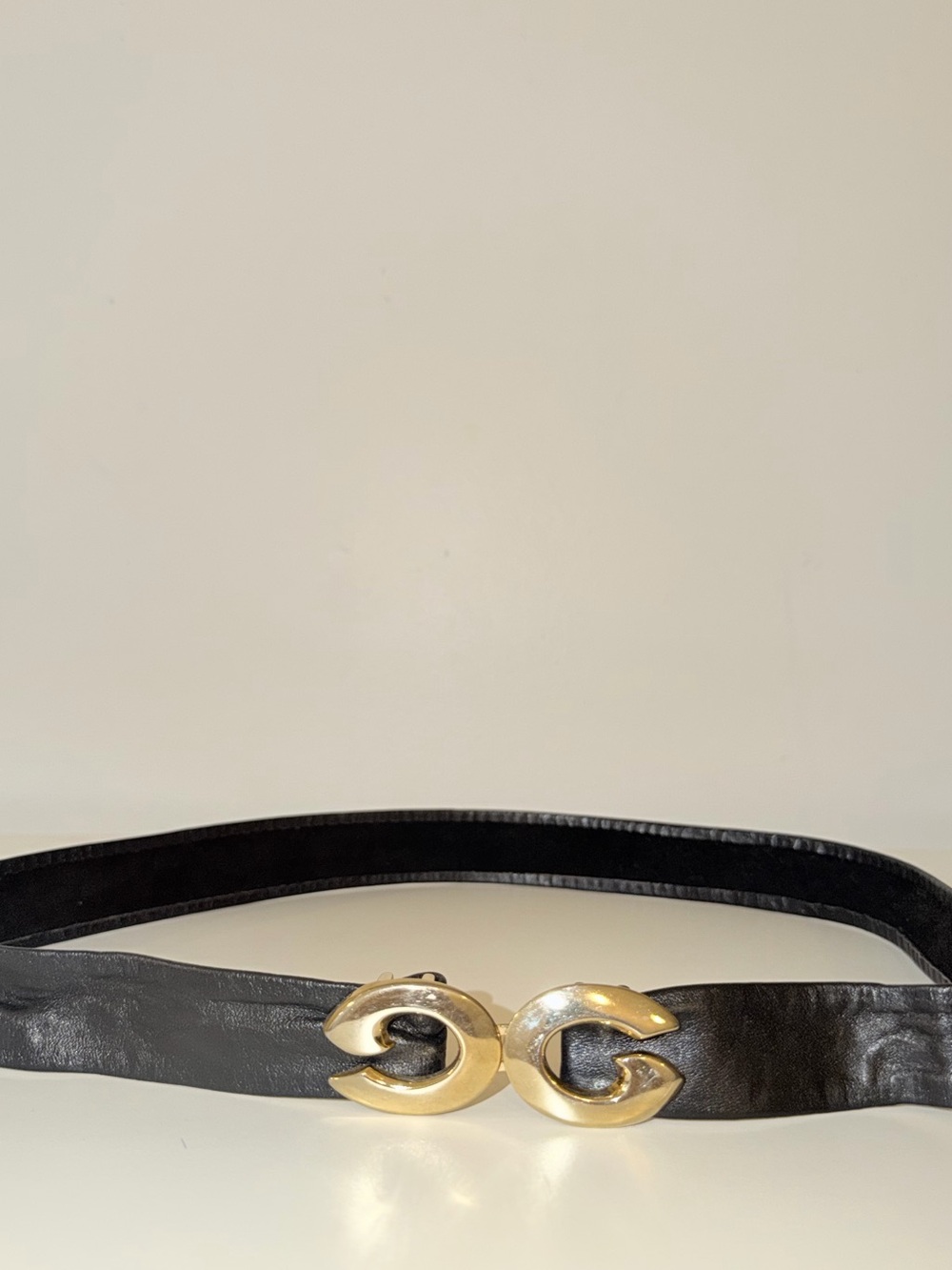 Vintage Gutos West Germany Black Leather Belt with Gold Interlocking GG Buckle
